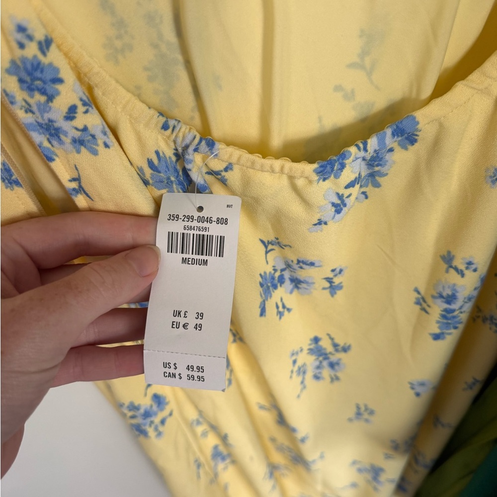 Hollister Yellow Floral Midi Dress with Blue Print - Picture 4 of 6